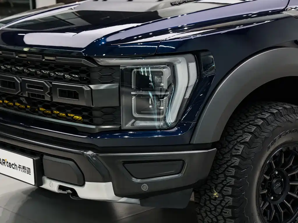 Ford F-150 Raptor — миниатюра 8