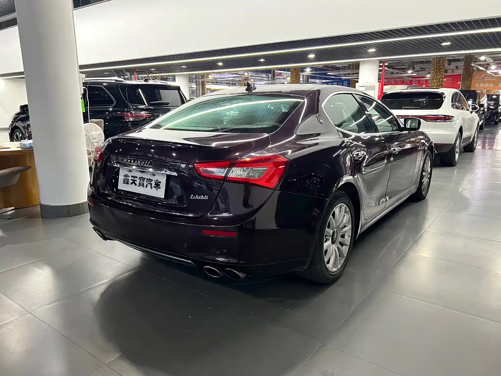 Maserati Ghibli — миниатюра 3