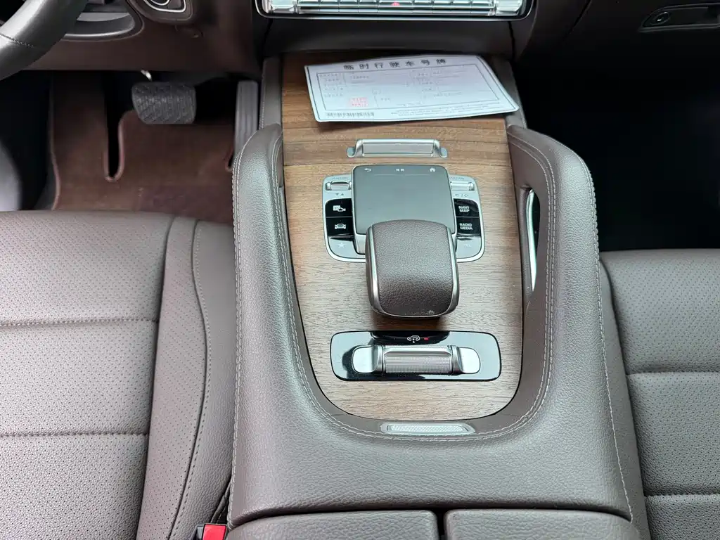 Mercedes-Benz GLS — миниатюра 6