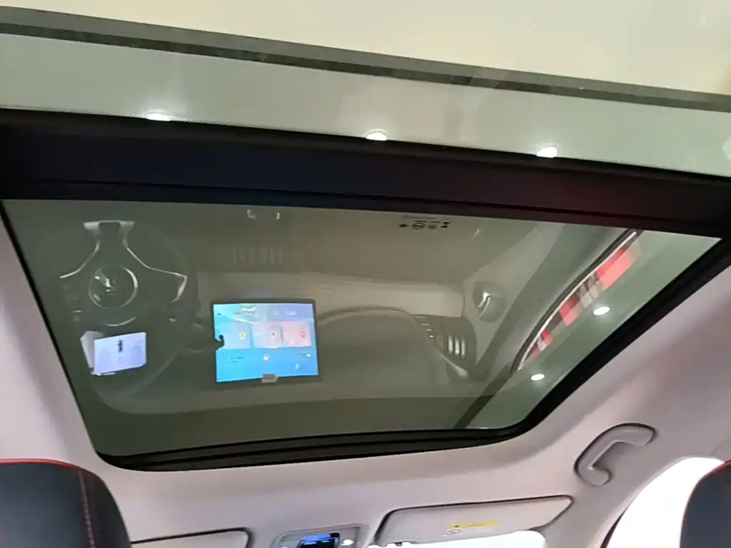 BYD Yuan Plus — миниатюра 18