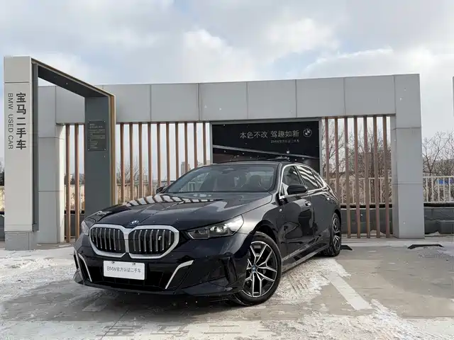 BMW I5 2025