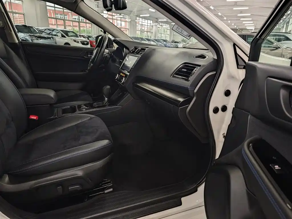 Subaru Legacy 2020 2.5i EyeSight