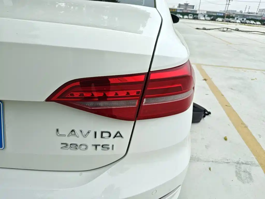 Volkswagen Lavida 2019 280TSI DSG Comfort VI