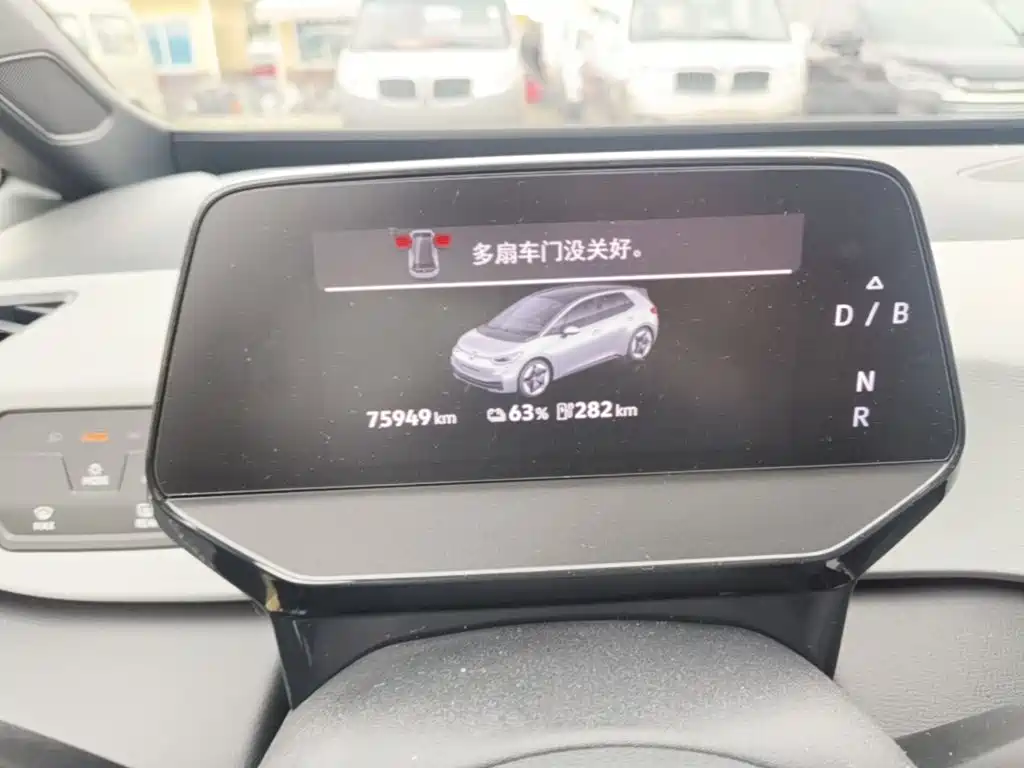 Volkswagen ID.3 — миниатюра 12