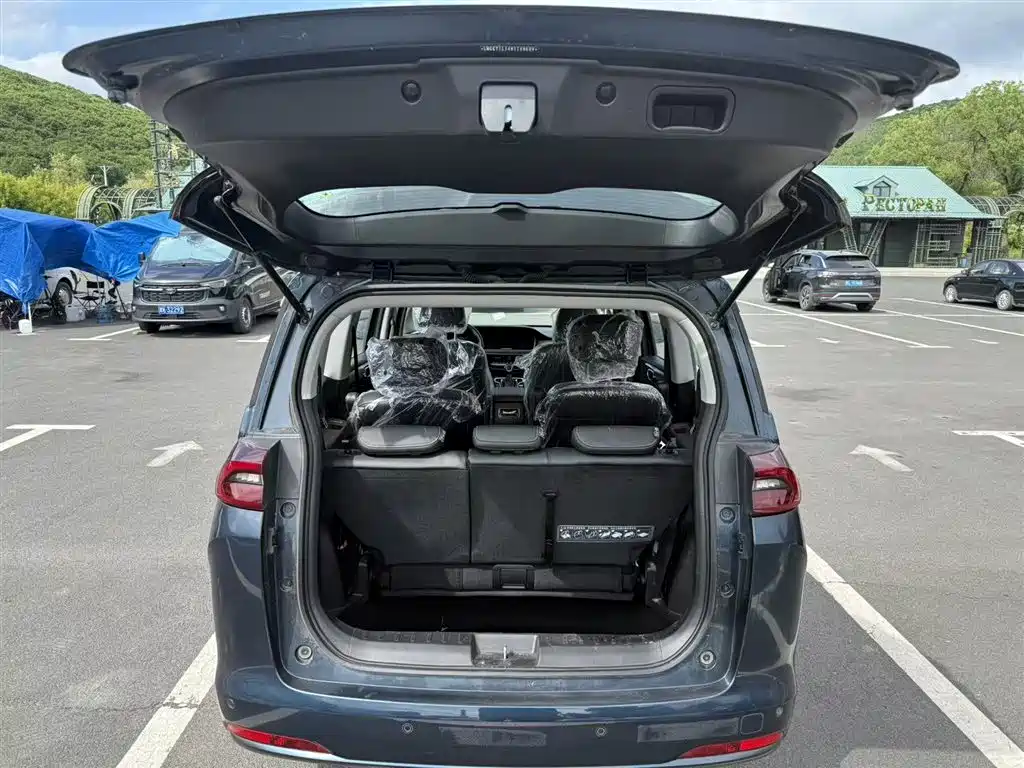 GAC M6 2021 PRO 270T AT Luxury