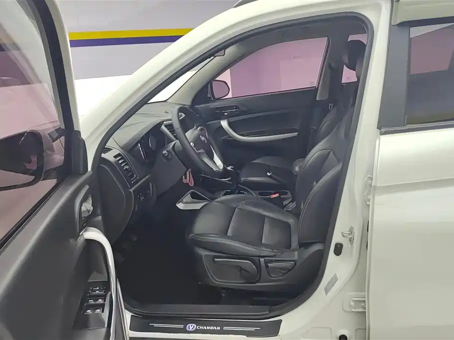 Changan CS35 2016 1.6L MT Luxury IV