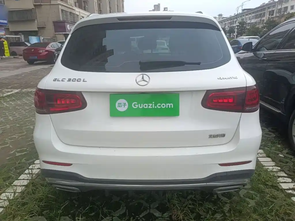 Mercedes-Benz GLC — миниатюра 6