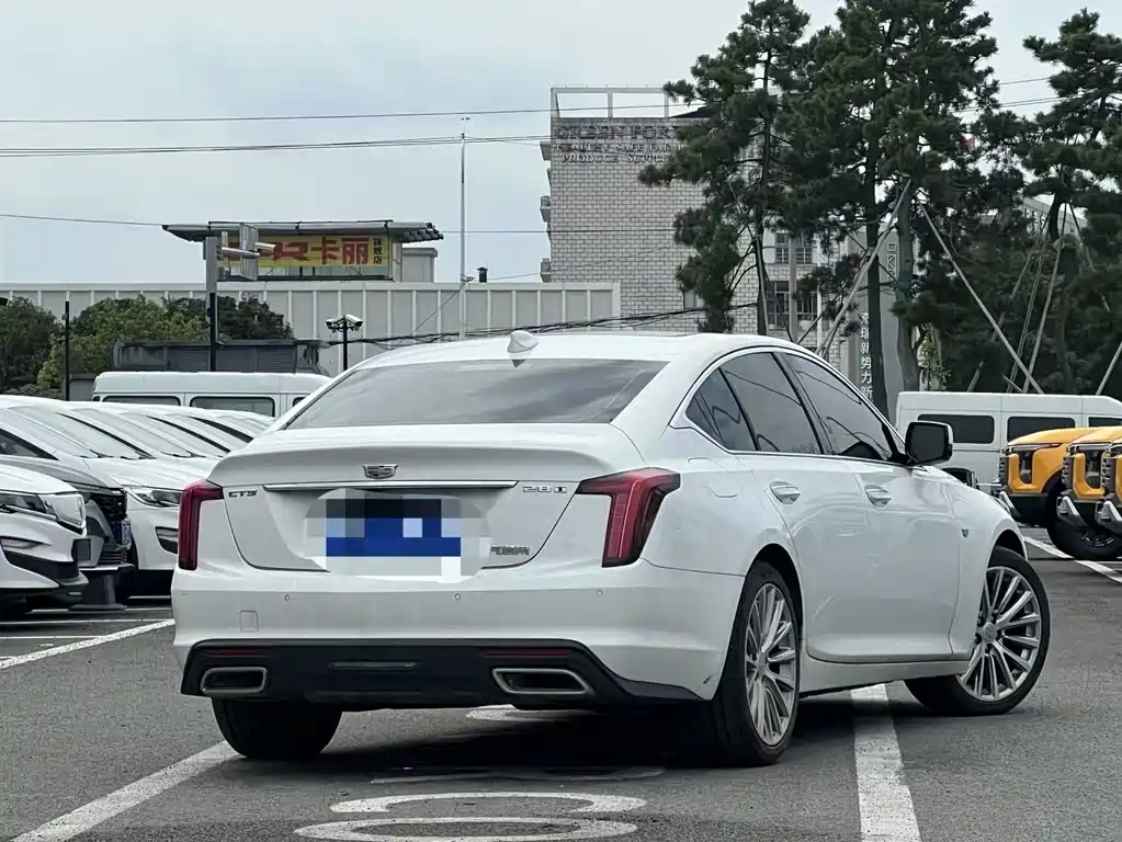 Cadillac CT5 — миниатюра 8