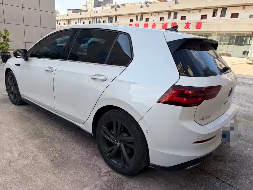 Volkswagen Golf — миниатюра 4
