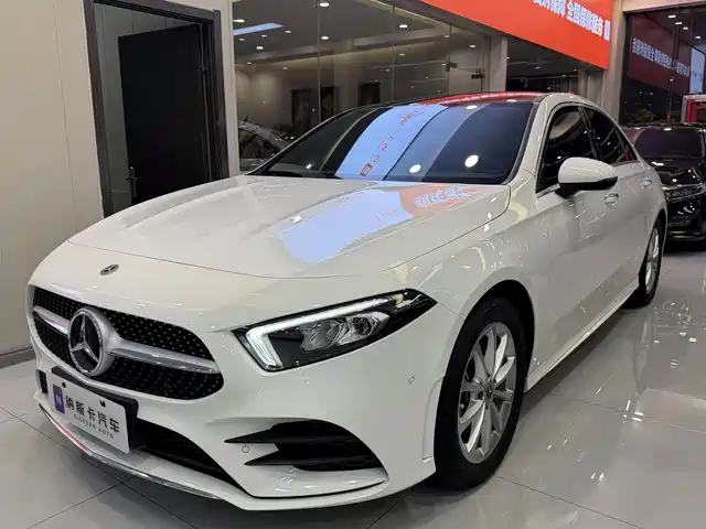 MERCEDES-BENZ A CLASS
