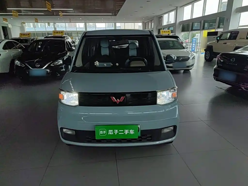 Wuling MINIEV — миниатюра 3