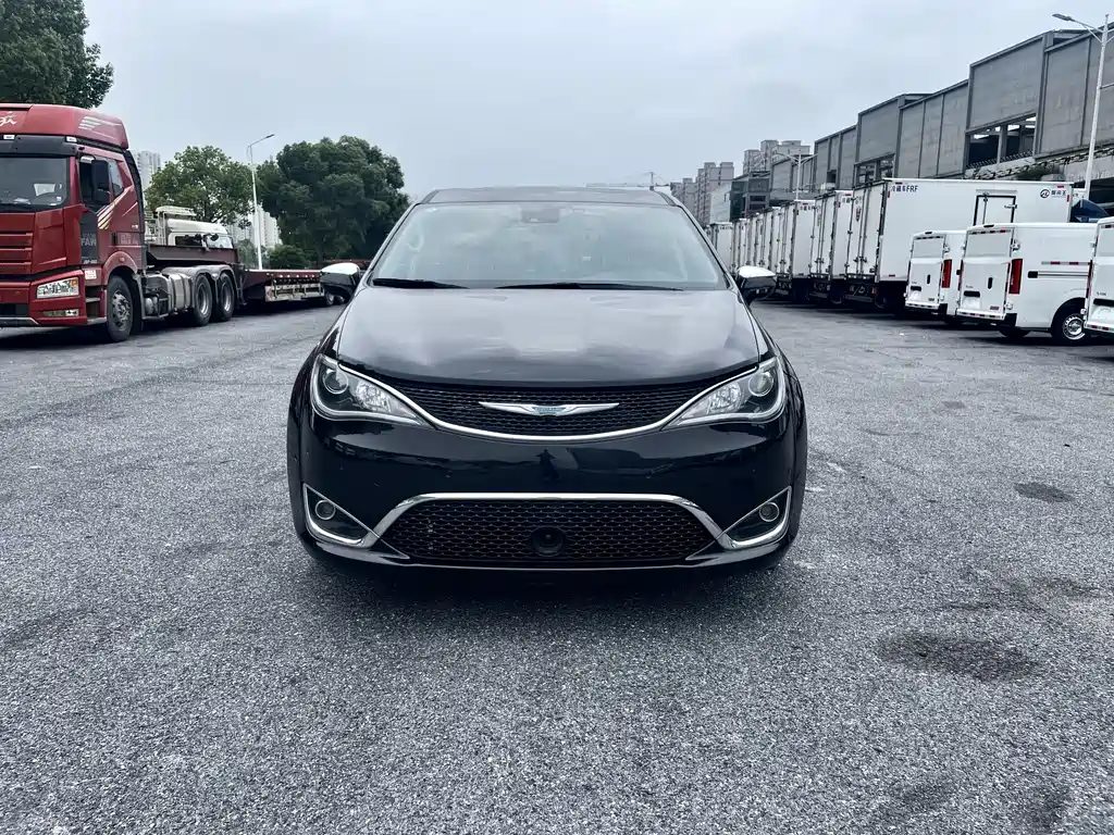 Chrysler Grand VoyagerPHEV PHEV 2019 3.6L