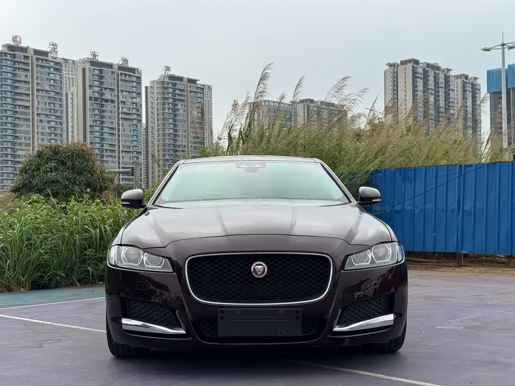 Jaguar XFL 2017 XFL 2.0T 200PS Luxury