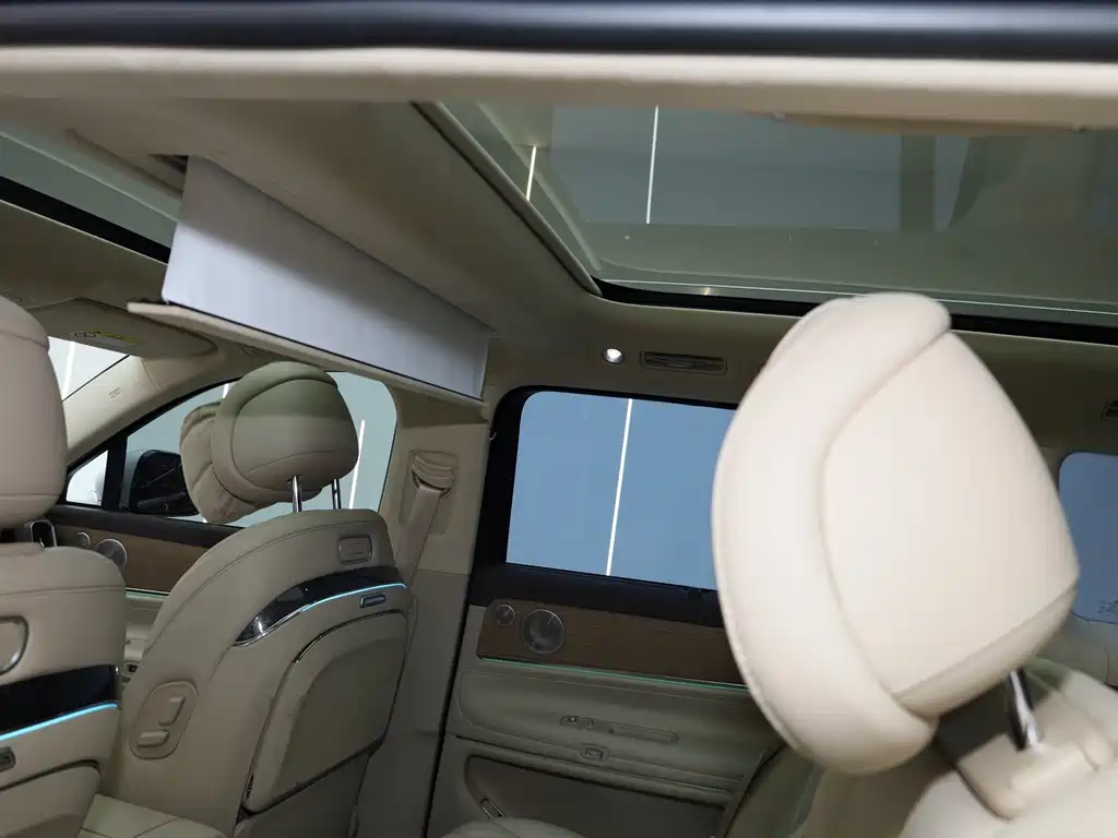 AITO ASK THE WORLD M9