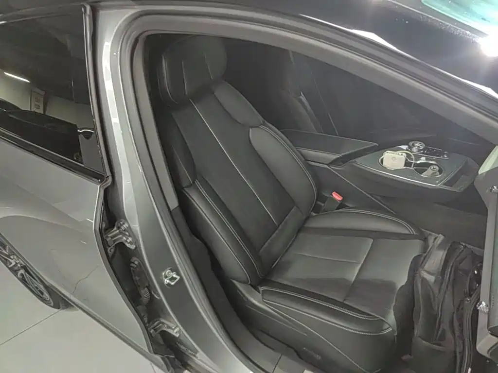 Cadillac IQ — миниатюра 25