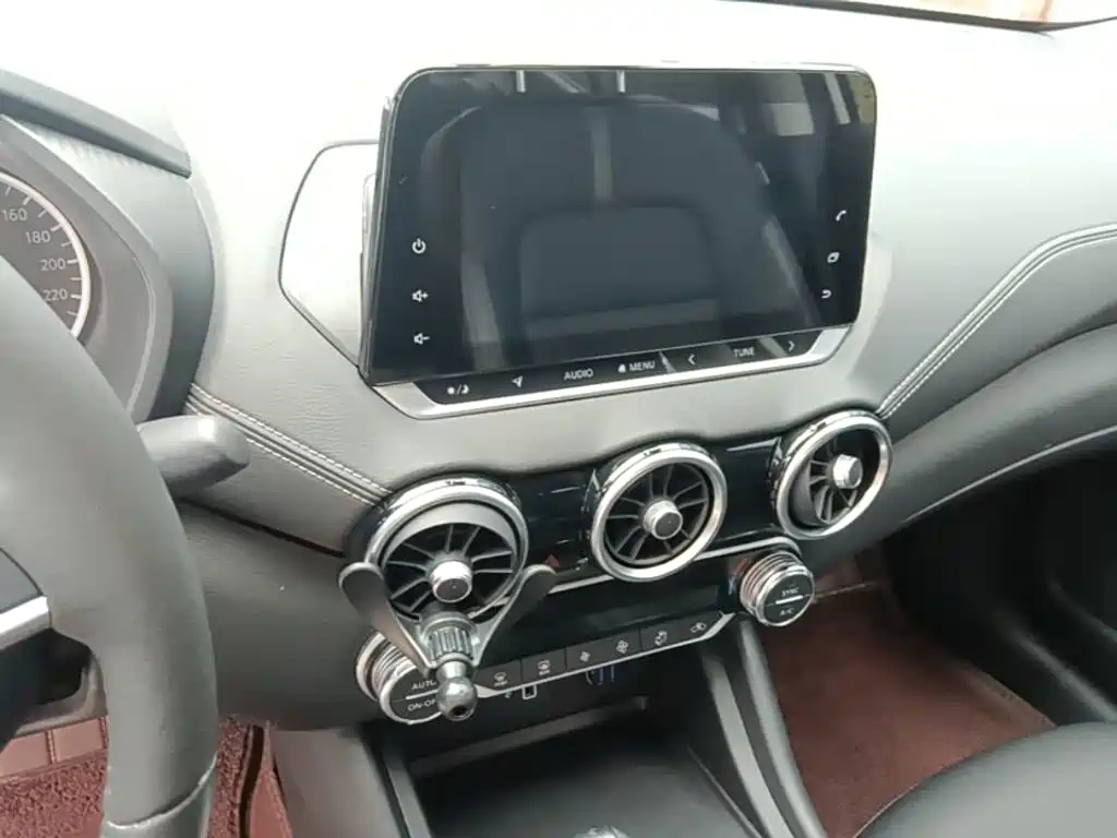 Nissan Sylphy — миниатюра 13