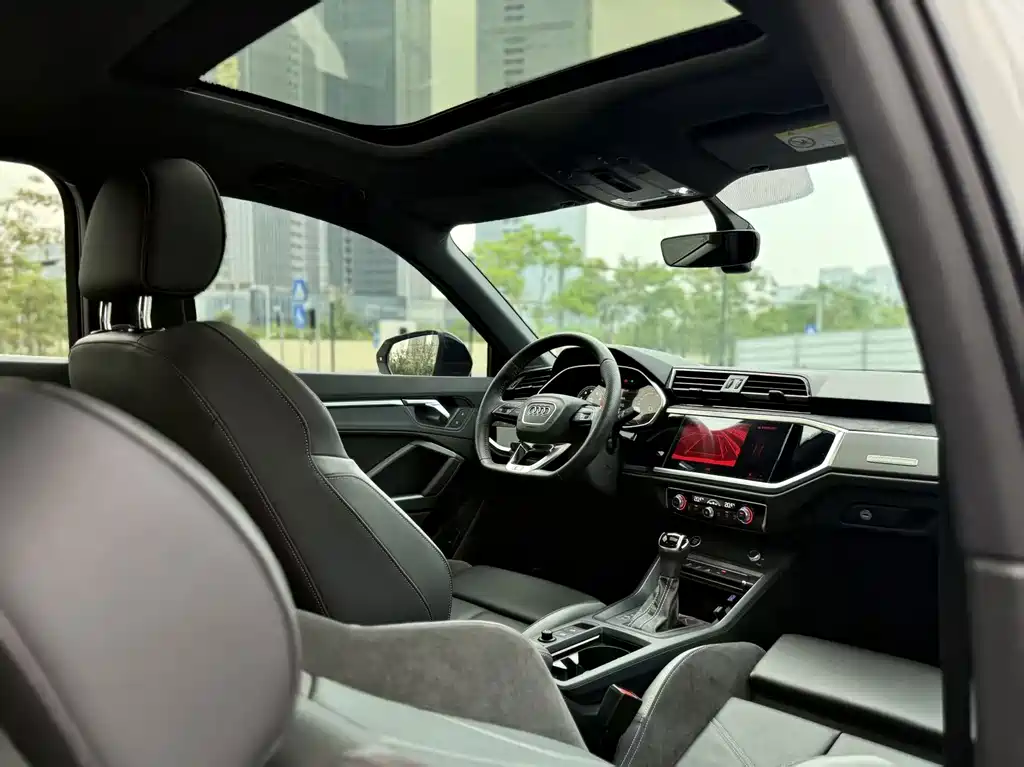 Audi Q3 Sportback — миниатюра 21