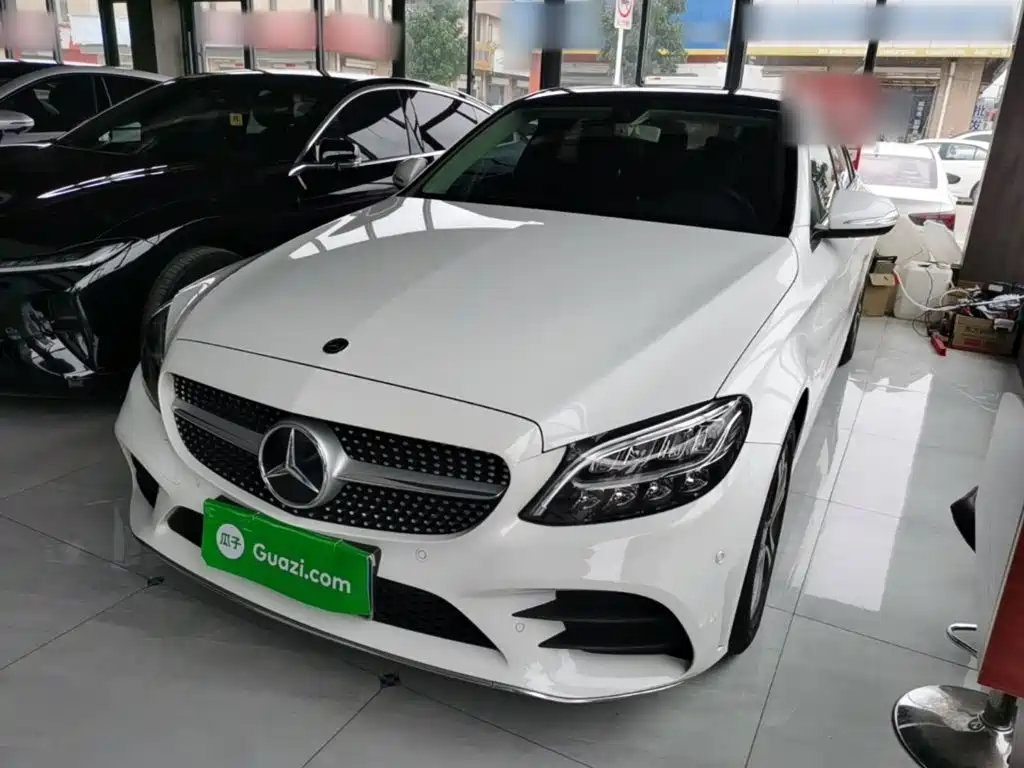 Mercedes-Benz C-Class — миниатюра 2