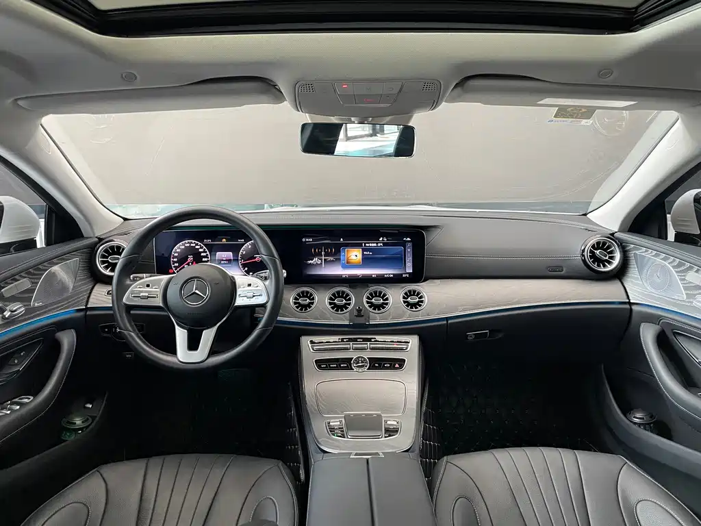 Mercedes-Benz CLS — миниатюра 12