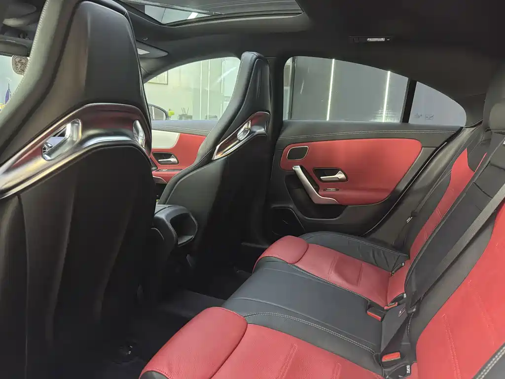 Mercedes-Benz CLA AMG — миниатюра 6