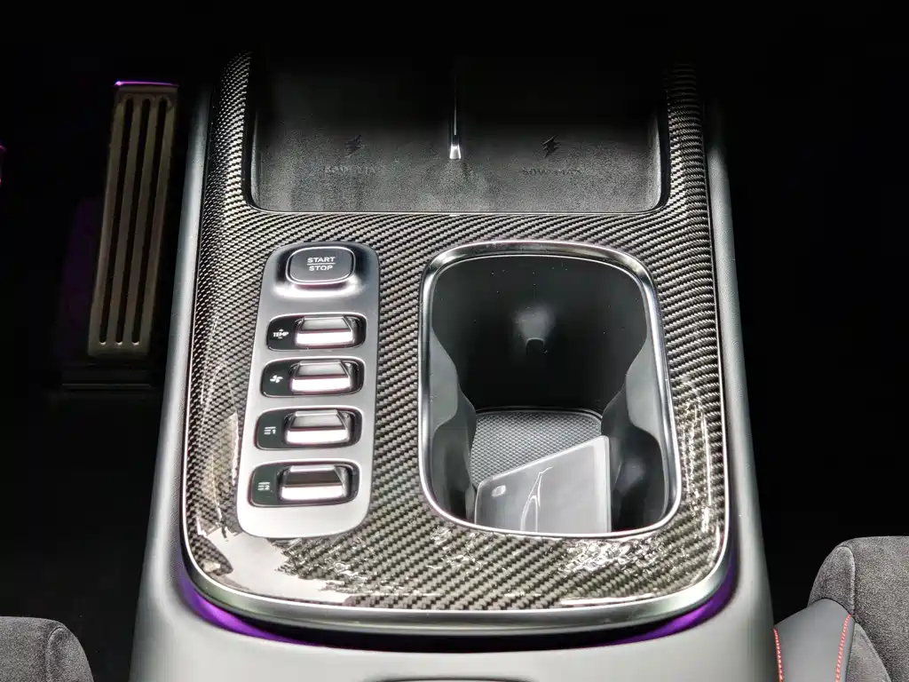 XIAOMI CAR XIAOMI SU7 ULTRA