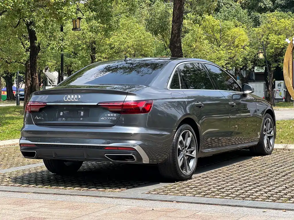 Audi A4L — миниатюра 30