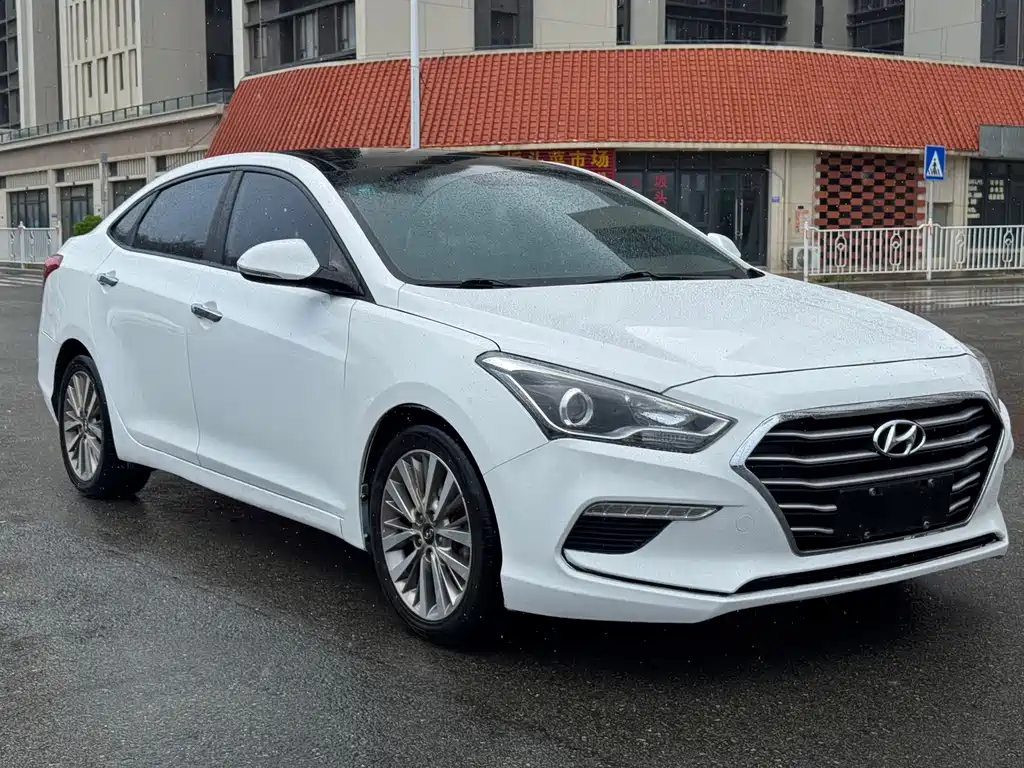 Hyundai Mistra — миниатюра 3