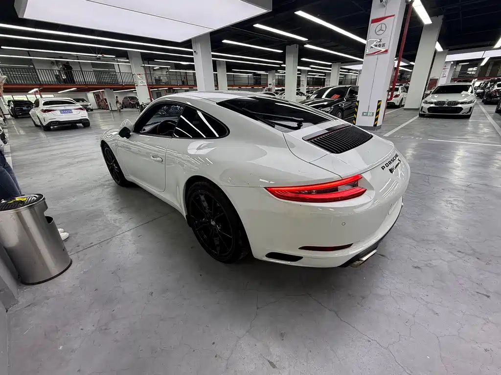 Porsche 911 — миниатюра 16