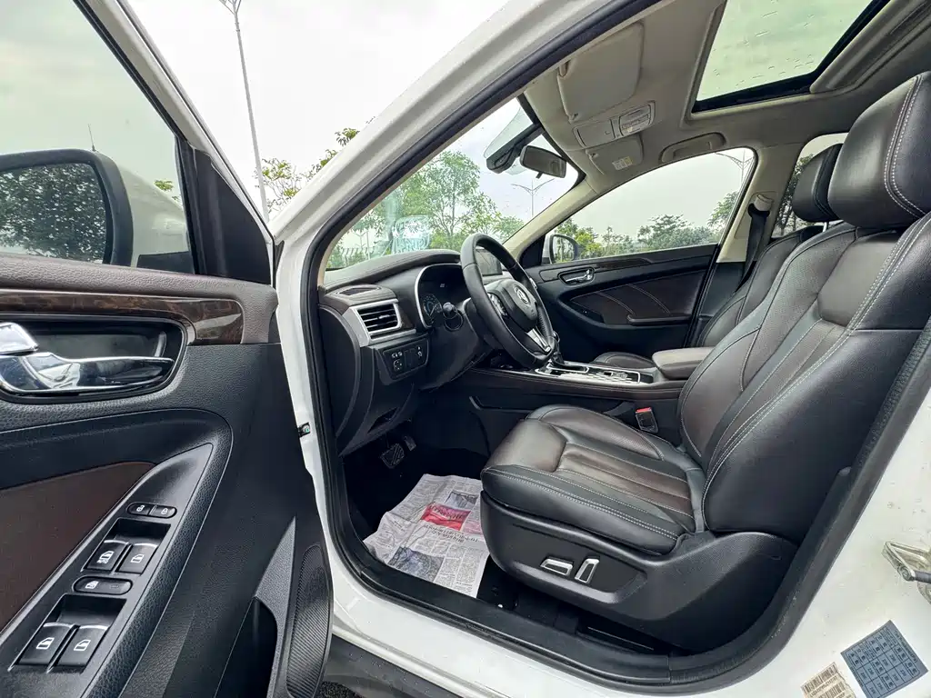 Fengon 580 1.5T CVT Luxury Type, фото 9