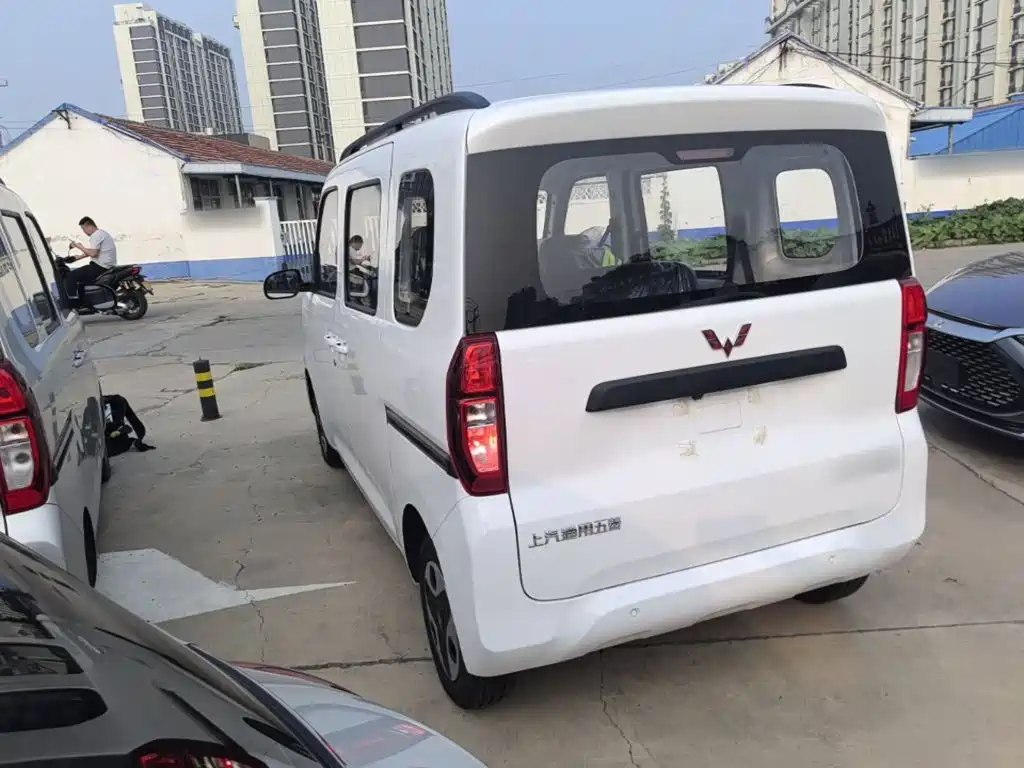 Wuling Sunshine EV 2025 305km