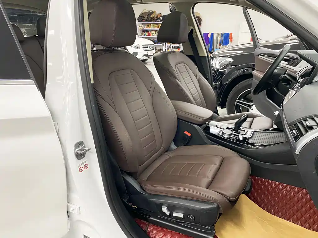 BMW X3 — миниатюра 18