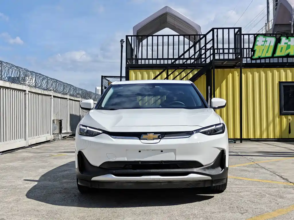 Chevrolet Menlo — миниатюра 2