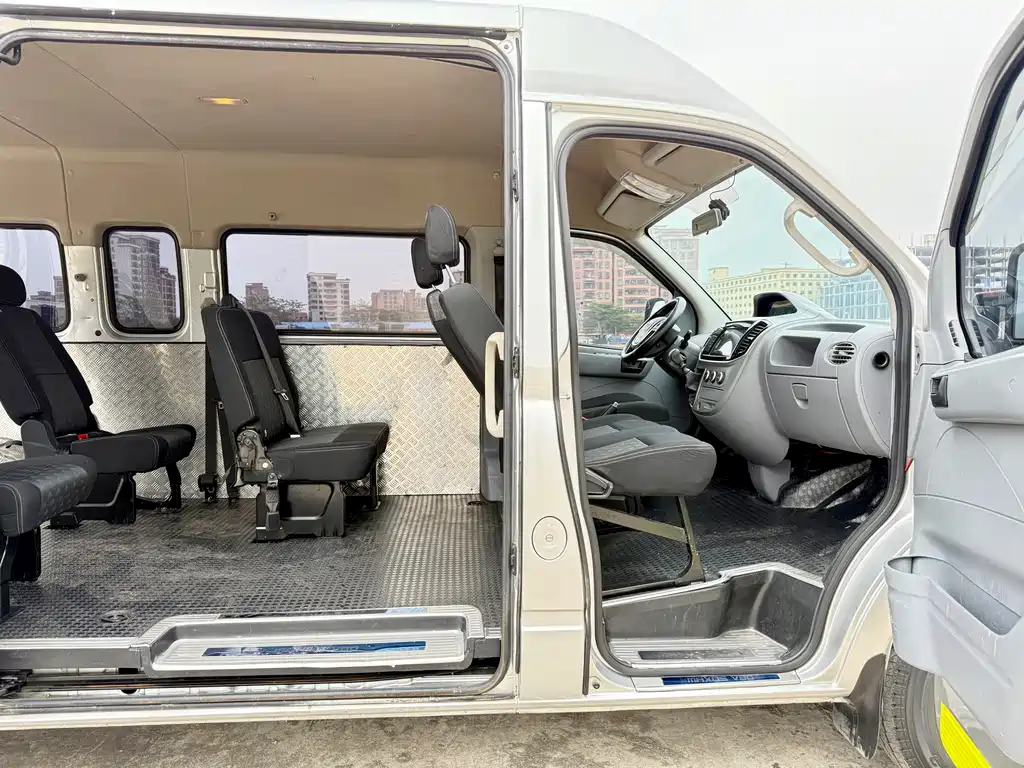 SAIC MAXUS XINTU V80