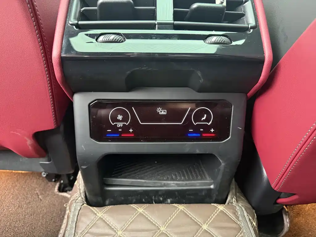 BMW 5 Series — миниатюра 6