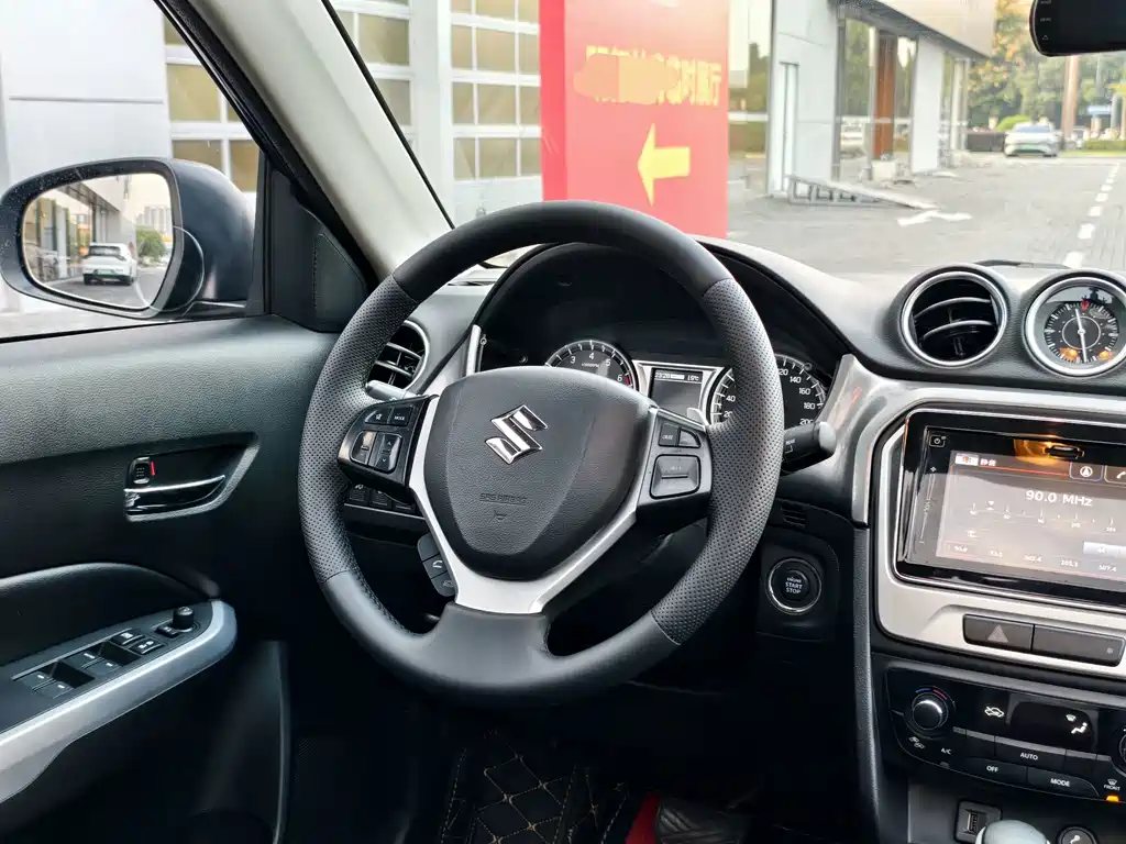 Suzuki Vitara — миниатюра 17