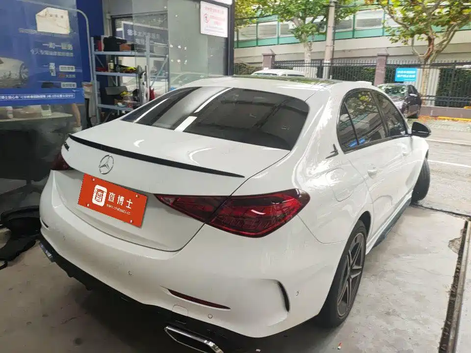 Mercedes-Benz C-Class — миниатюра 4