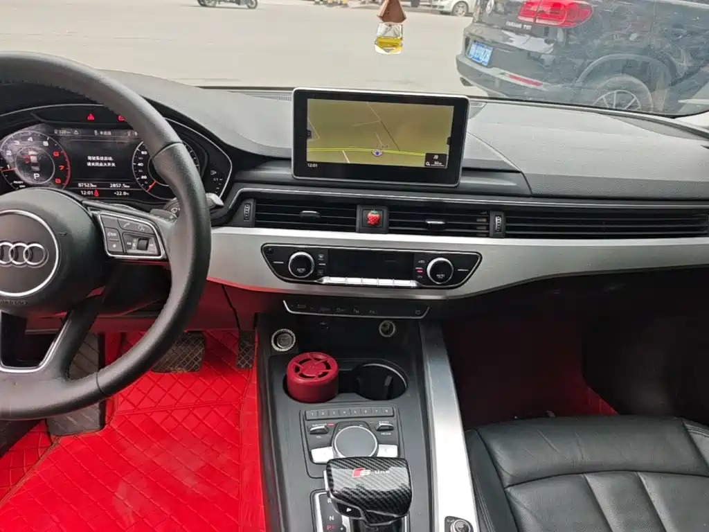 Audi A4L — миниатюра 13