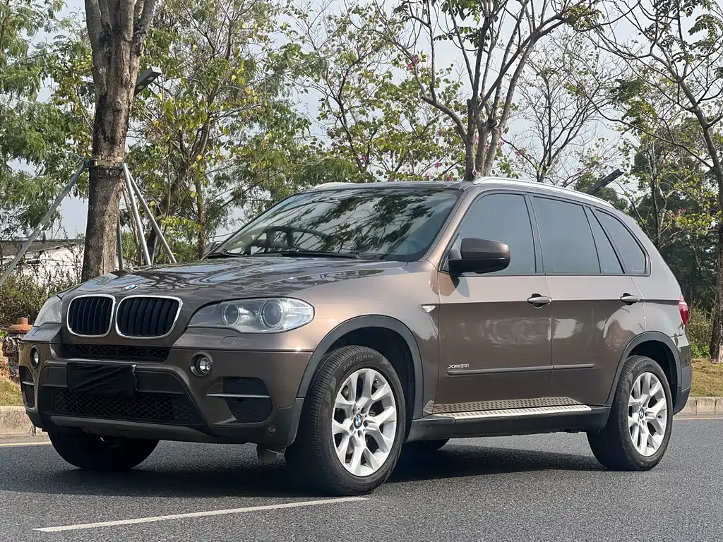 BMW X5 (Import) 2011