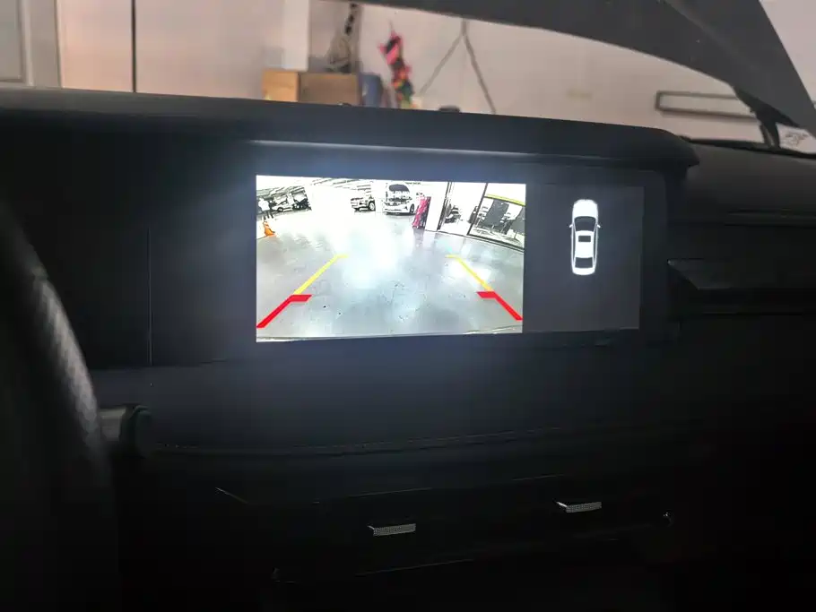 Roewe i5 — миниатюра 13