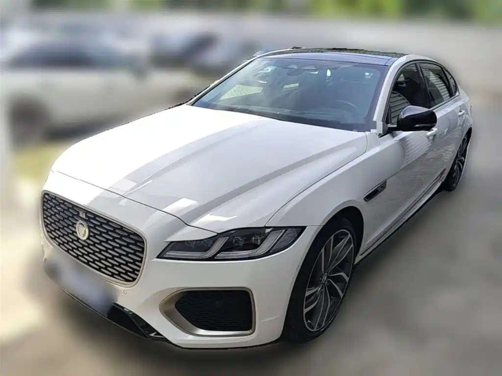 Jaguar XFL 2024