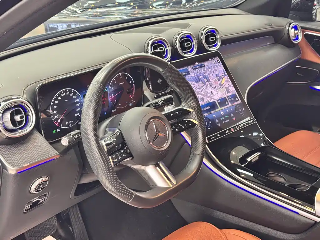 Mercedes-Benz GLC — миниатюра 9