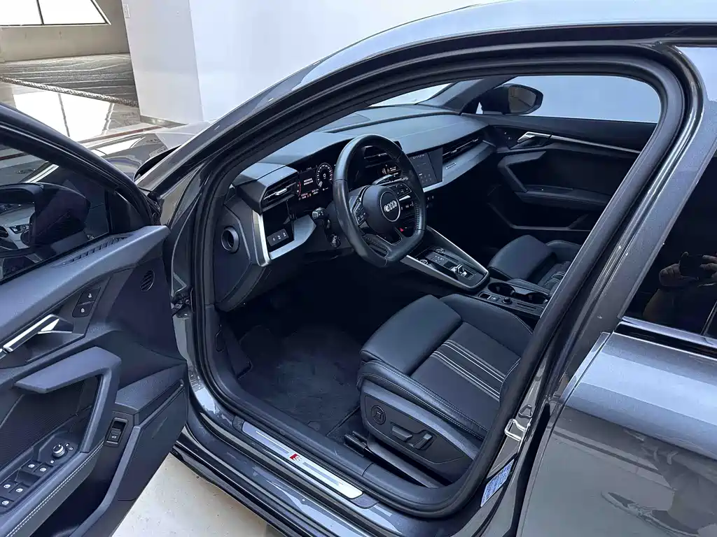 Audi A3 — миниатюра 10