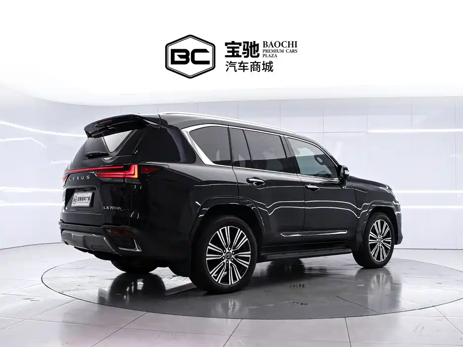 Lexus LX — миниатюра 3
