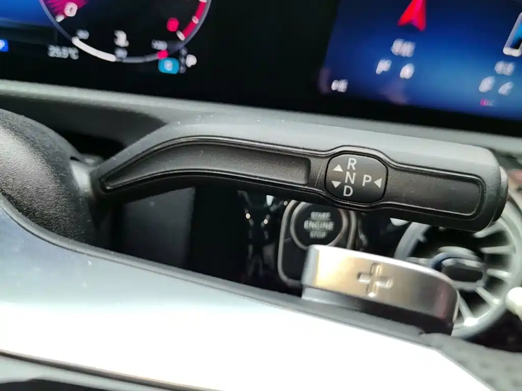 Mercedes-Benz A-Class — миниатюра 14