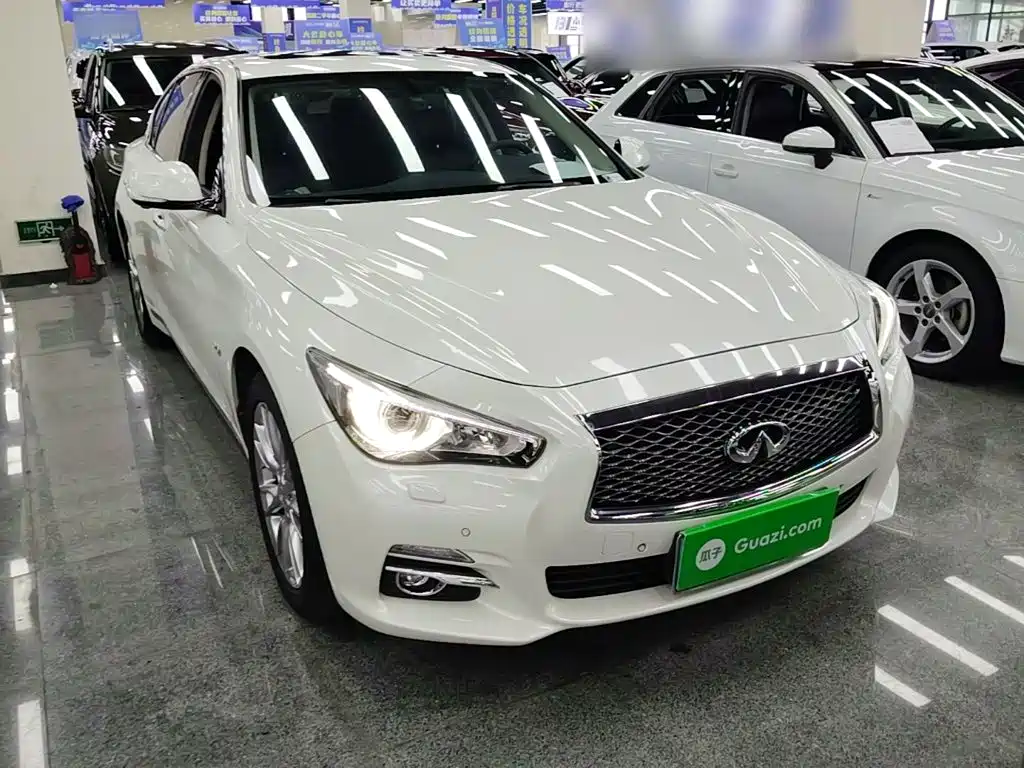 Infiniti Q50L — миниатюра 4