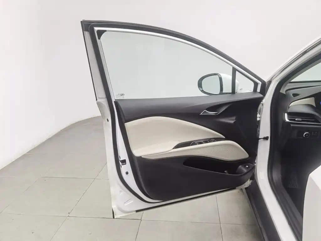 Buick Velite 6 — миниатюра 8