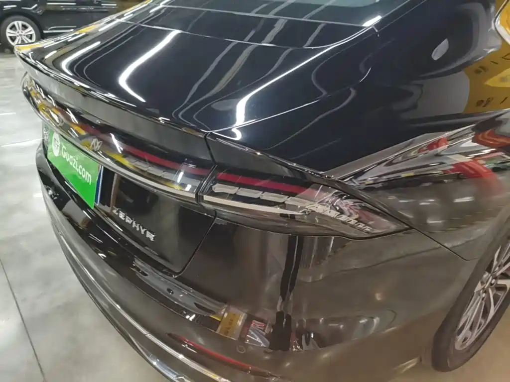 Lincoln Z — миниатюра 8
