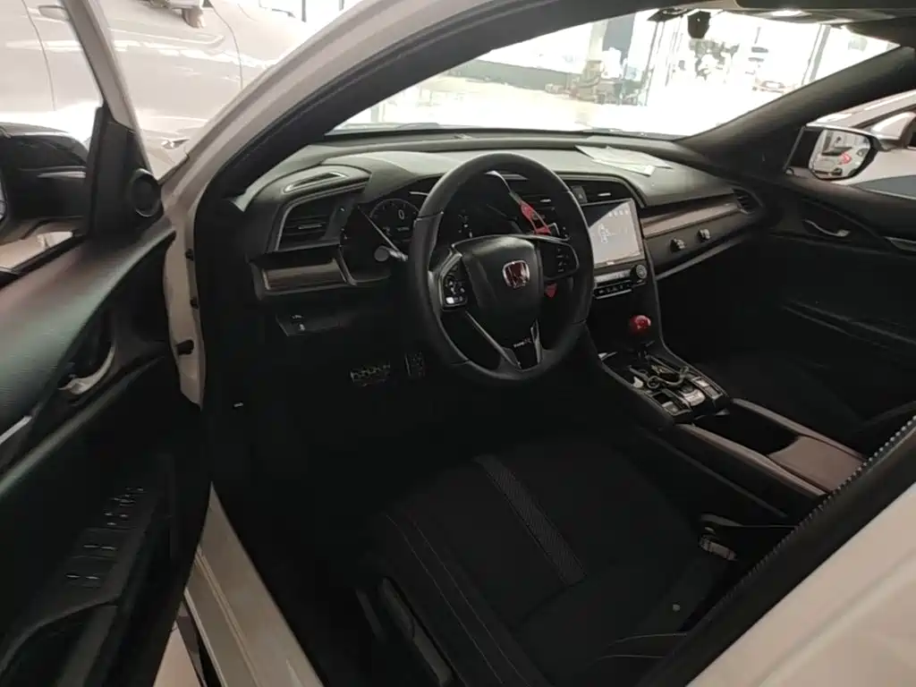 Honda Civic — миниатюра 15