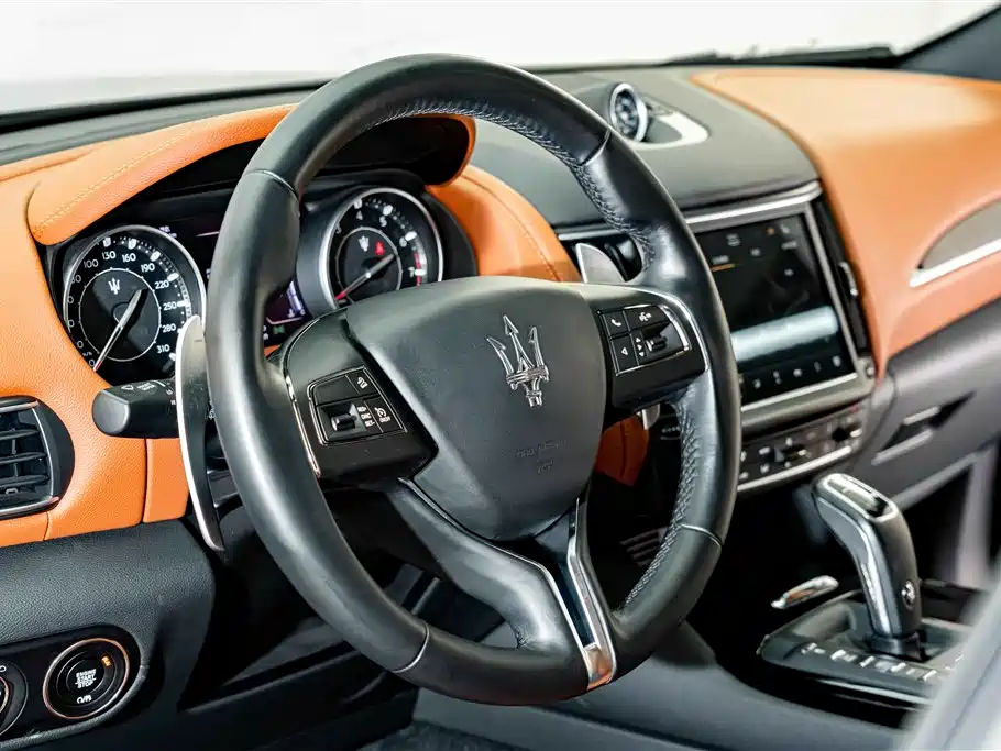 Maserati Levante — миниатюра 10
