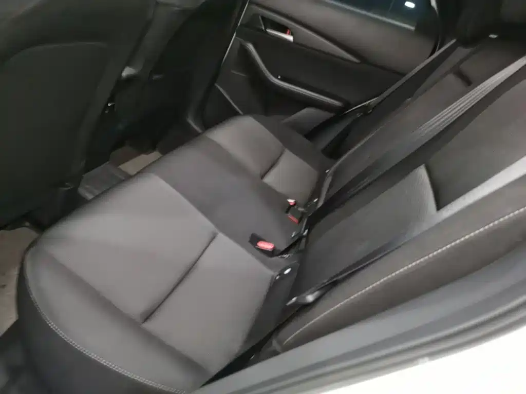 Mazda CX-30 EV — миниатюра 17